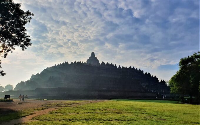 Sunrise Point, Borobudur to The Top, Merapi Jeep Lava Tours - Frequently Asked Questions