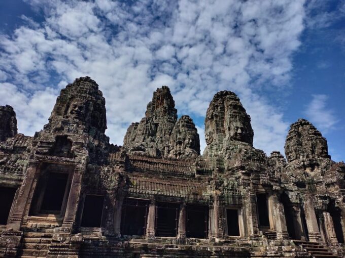 Sunrise Shared Tours: Angkor Wat-Bayon-Ta Prohm-Banteay Srei - Sunrise Viewing at Angkor Wat