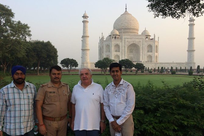 Sunrise Taj Mahal Tour From Delhi by Car - Taj Mahal Experience