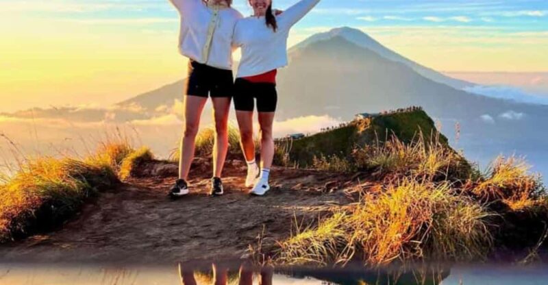 Sunrise Trek at Mount Batur With Breakfast and Guide - Key Points