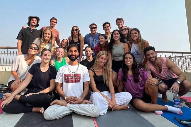 Sunrise Yoga / Mixed Level Class - Experience Description