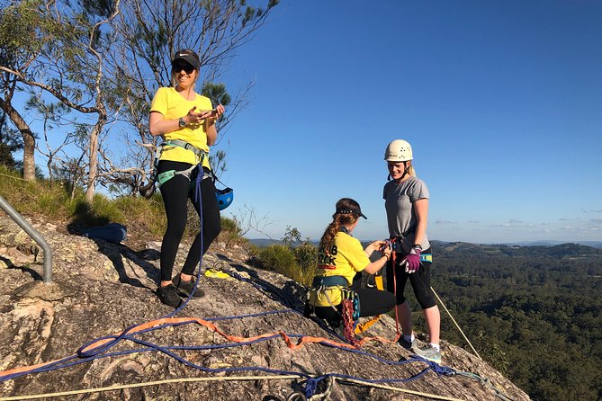 Sunset Abseiling With Panoramic Views of Noosas Hinterland and Sunshine Coast - Safety and Guidance