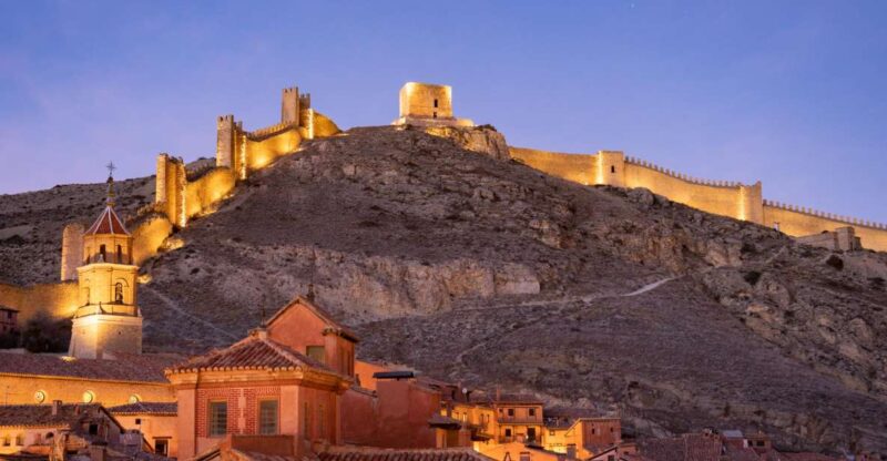 Sunset Albarracín Monumental and Pérez Toyuela House Museum - Tour Highlights