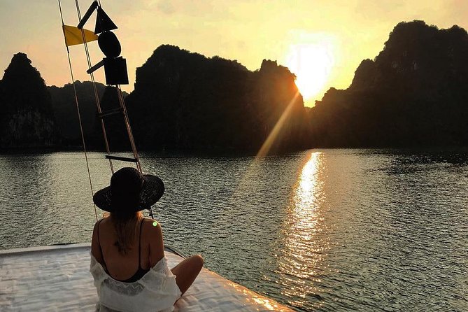 Sunset and Evening With Glowing Plankton With Cat Ba Local Adventure - Included in the Tour