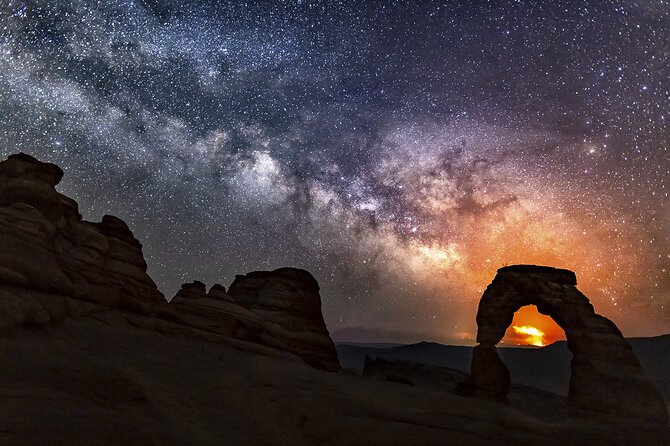 Sunset and Night Photography in Arches National Park - Booking and Confirmation