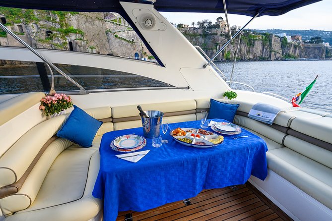 Sunset and Overnight Stay – Capri - Meeting and Pickup Information