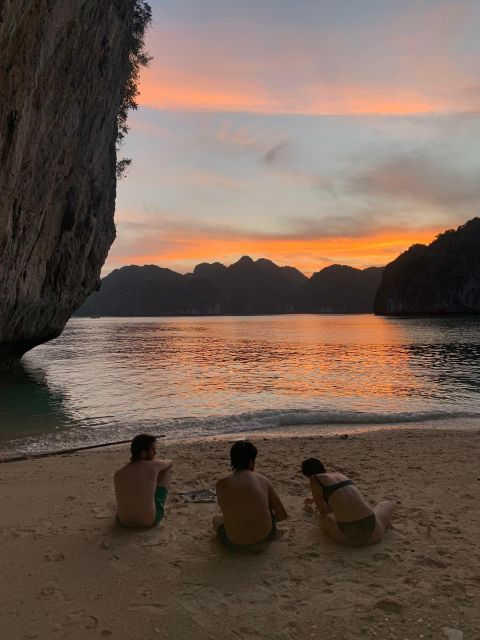 Sunset and Plankton Bioluminescent Night Kayaking - Tour Itinerary