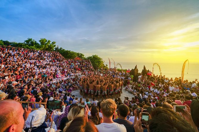 Sunset at Uluwatu Temple and Spa Tour - Exploring Uluwatu Temple