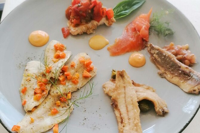 Sunset Boat Cruise With Wine and Fish Tasting From Garda - Dietary Accommodations