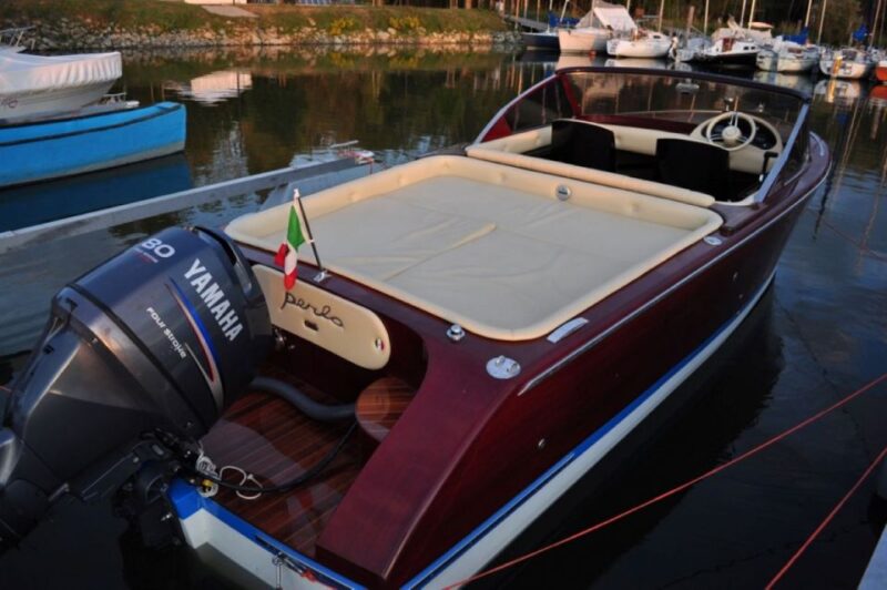 Sunset Boat Ride at Lake Trasimeno With Aperitif or Dinner - Culinary Experience