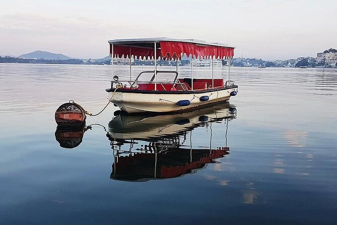 Sunset Boat Ride On Lake Pichola In Udaipur - Reviews