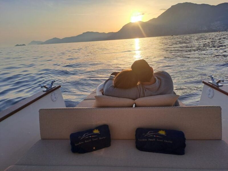 Sunset Boat Tour on the Amalfi Coast - Key Points