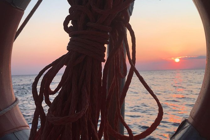 Sunset Boat Tour to Cinque Terre With Aperitif on Board - Exploring Cinque Terre
