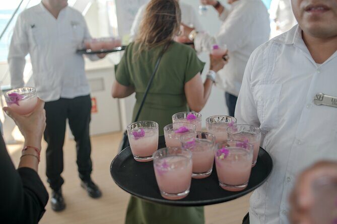 Sunset Cancun Mayey Premium Dinner with cocktails included - FAQ