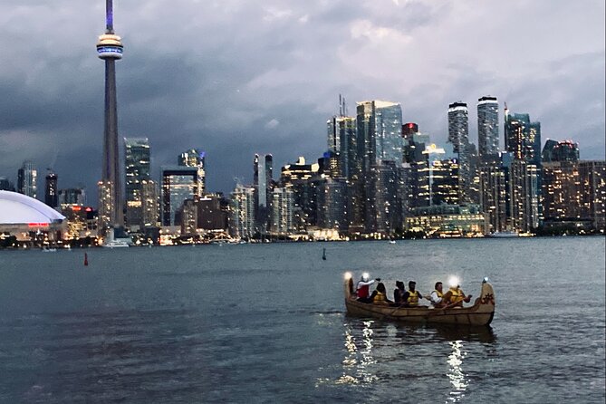 Sunset Canoe Tour of the Toronto Islands - Preparing for the Tour