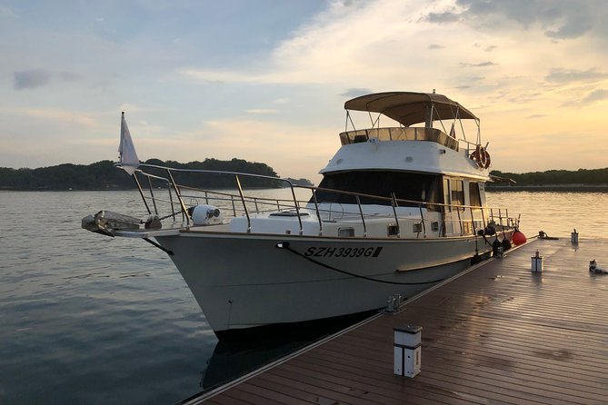 Sunset City Skyline Cruise With Champagne & Drink - Reviews and Confirmation