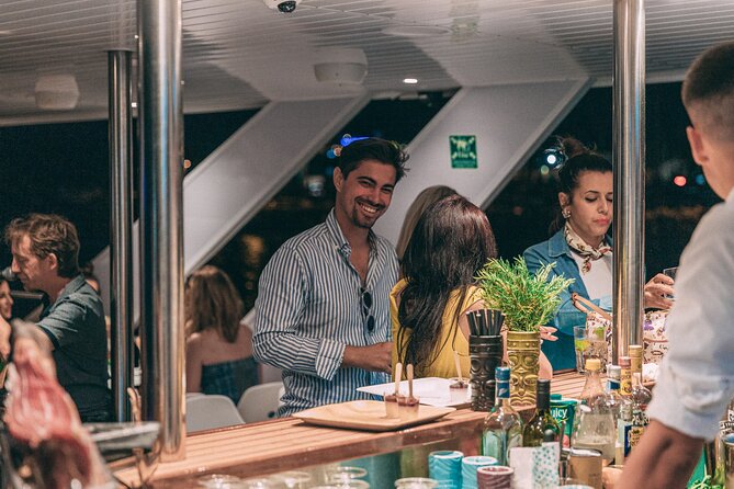 Sunset Cruise From Split With Live Music and Unlimited Open Bar - Boat Details