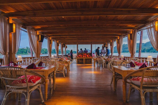 Sunset Cruise in Luang Prabang With Live Performance - Included in the Cruise