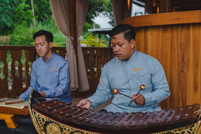 Sunset Cruise in Luang Prabang With Live Performance - Operated by Tour Operators