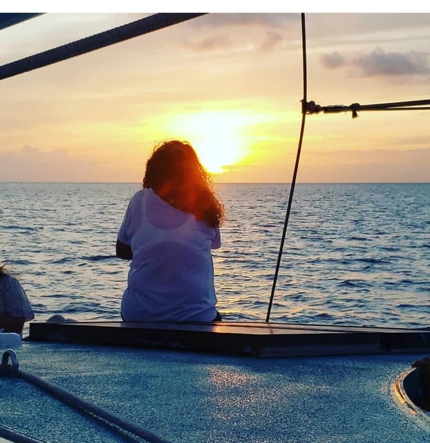 Sunset Cruise In Paradise - Dining and Refreshments