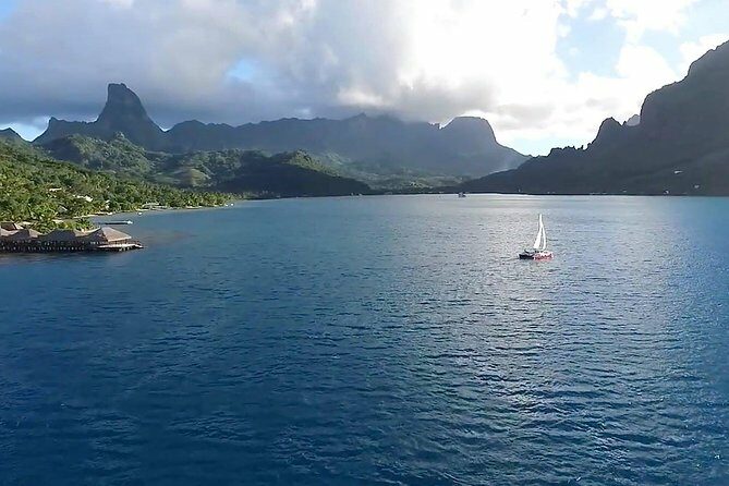 Sunset Cruise : Moorea Sailing on a Catamaran named Taboo - Who Should Consider This Tour?