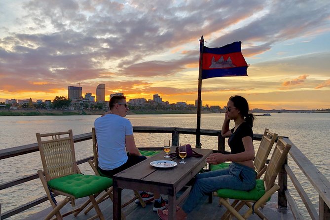 Sunset Cruise With Unlimited Beer & Soft Drinks -English Speaking Guide on Board - Riverbank Exploration and Observation