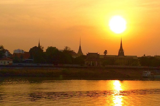 Sunset Cruise With Unlimited Beer & Soft Drinks -English Speaking Guide on Board - Inclusions and Exclusions