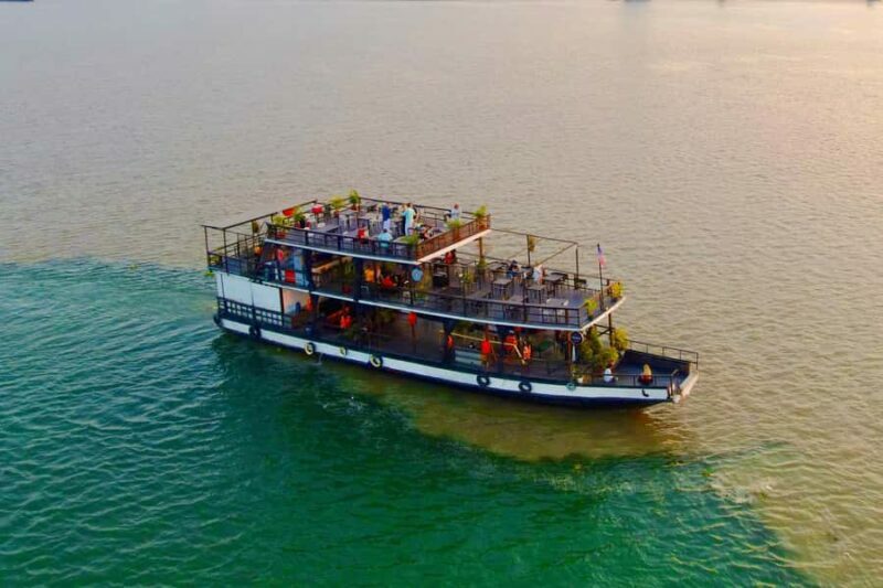 Sunset cruise with unlimited beer, soft drinks & tour guide - What to Expect During the Journey