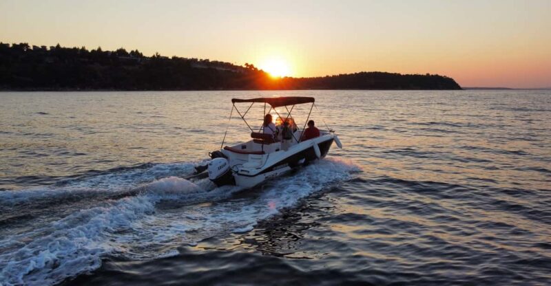 Sunset Cruising - Inclusions and Exclusions