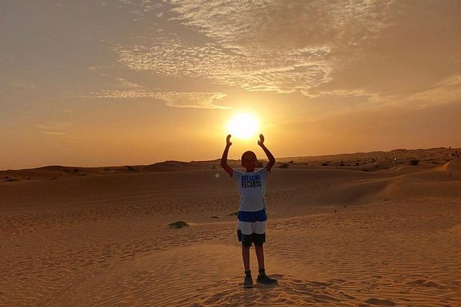 Sunset Desert Safari Dubai With BBQ Dinner - Culinary Experience