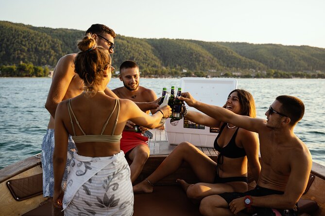 Sunset Diaporos Island Private Cruise - Sunset Ambiance and Atmosphere