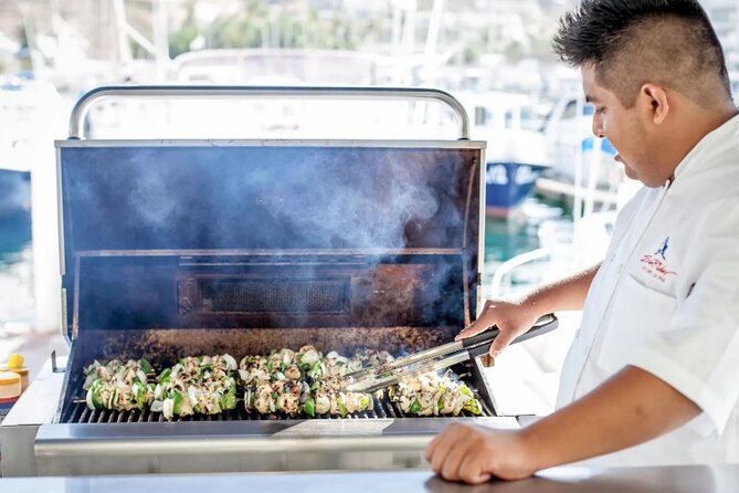 Sunset Dinner Cruise in Los Cabos - Exploring the Scenic Baja Coastline