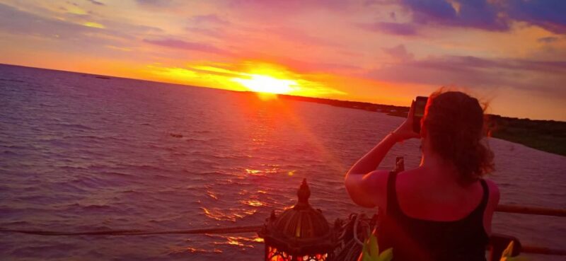 Sunset Dinner Tour: Tonle Sap Lake Floating Village - Inclusions