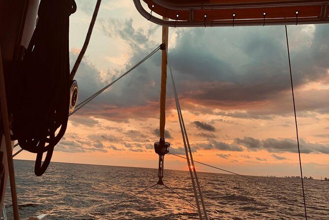 Sunset Dolphin Sail Aboard the Footloose Catamaran - The Downside: What to Keep in Mind