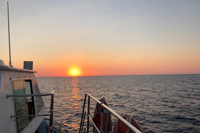 Sunset Experience | 2 Hours Boat Trip at Sunset Time - Inclusions and Amenities