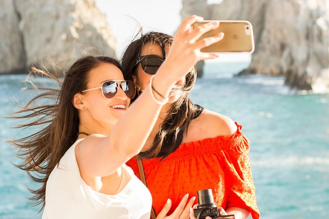 Sunset Fajitas Cruise in Los Cabos - Included Onboard Amenities