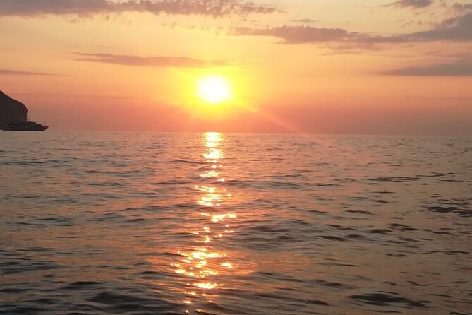 Sunset Group Boat Tour From Positano or Praiano - Safety and Accessibility