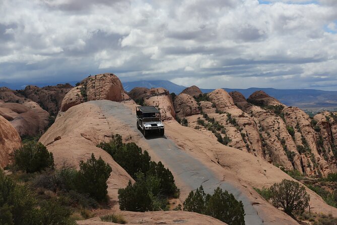 Sunset Hells Revenge Hummer Adventure - Key Points