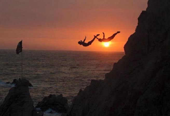 *Sunset High Diver Show 3Course Dinner 2 Drinks Diff Options - Itinerary Details