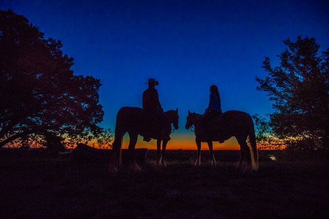 Sunset Horseback Ride With Scenic Views - Meeting and Pickup