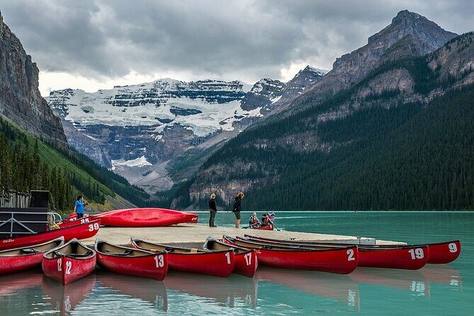 Sunset in Moraine and Lake Louise Tour at 6:00 pm - Discover the Sunset in Moraine and Lake Louise Tour: An Evening of Canadian Rockies Magic