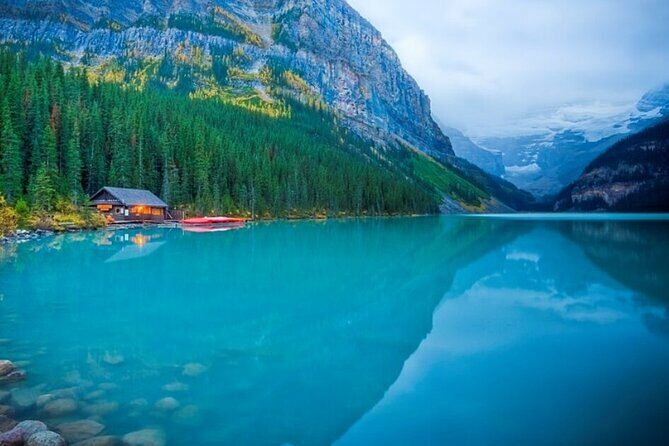 Sunset in Moraine and Lake Louise Tour at 6:00 pm - Who Will Love This Tour?
