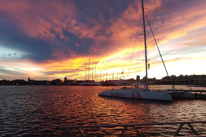 Sunset in Valencia From the Catamaran Mundo Marino - Meeting and Boarding the Catamaran