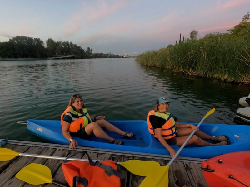 Sunset Kayak: Historic Seville, Triana and La Cartuja - Experience Highlights