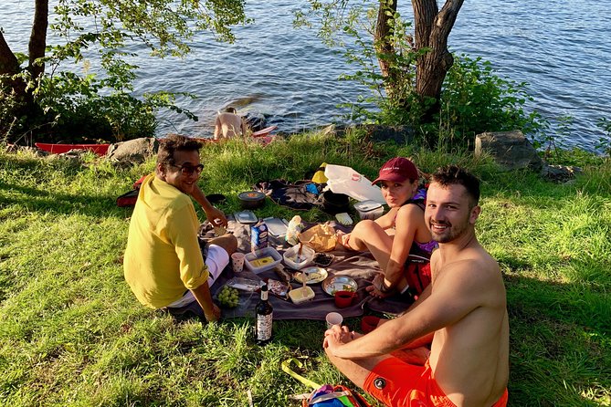 Sunset Kayak Tour in Central Stockholm and Swedish Fika - Meeting Information