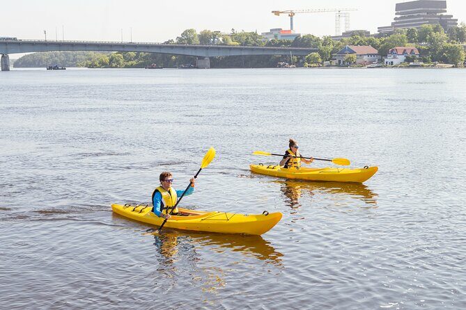 Sunset Kayak Tour in Downtown Ottawa and Gatineau - A Paddler’s Perspective on the Ottawa Sunset Kayak Tour
