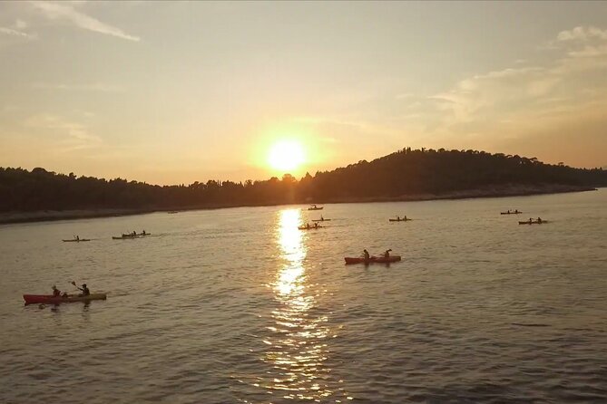 Sunset Kayaking & Snorkeling With Fruit Snack, Water & Wine - Meeting Point and Transportation