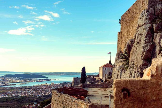 Sunset Klis Fortress Tour From Split With Sightseeing Bus - Traveler Feedback Themes