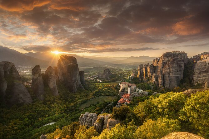 Sunset Meteora Private Photography Tour - Photography Experience