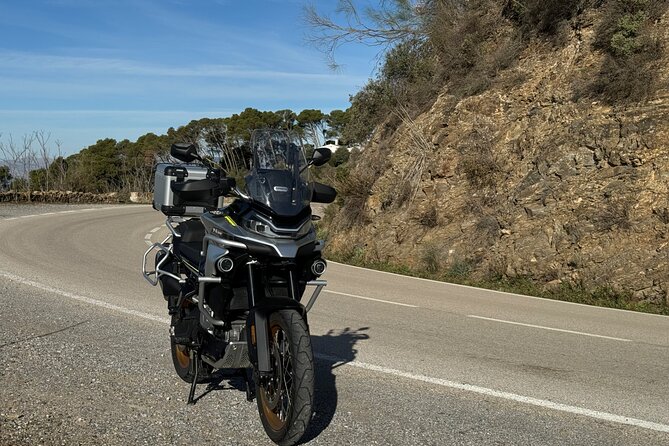 Sunset Motorcycle Tour With Dinner - Accessibility and Recommendations